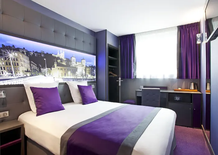 Hotel Des Savoies Lyon Perrache